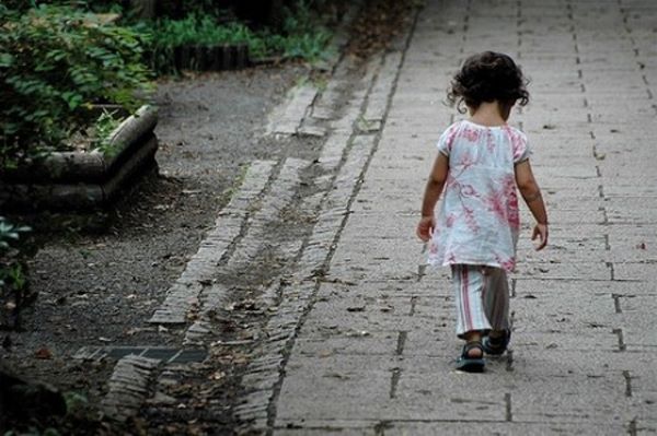 Τα παιδιά και τα μάτια μας