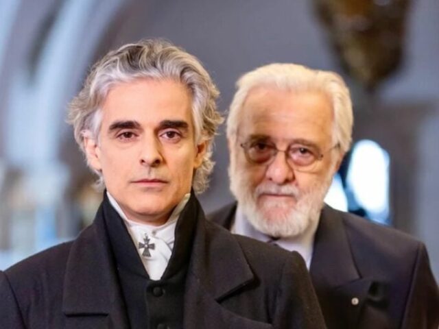 Ποιος να συγκριθεί μαζί σου;