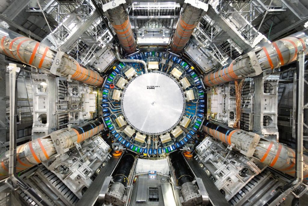 Το CERN κλείνει μέχρι το 2030